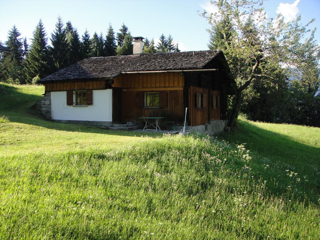 Maisaess Lifinarblick Vila Schruns Quarto foto