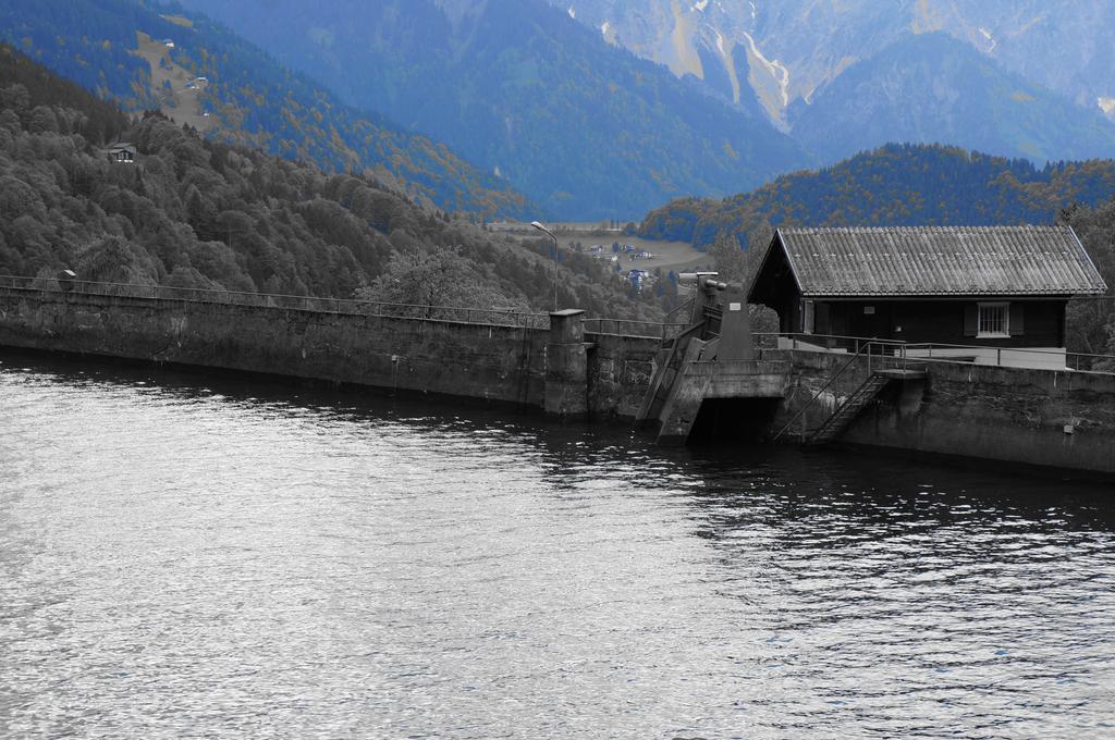 Maisaess Lifinarblick Vila Schruns Quarto foto